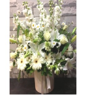 (Mgl-506) Beyaz Çiçek Aranjmanı